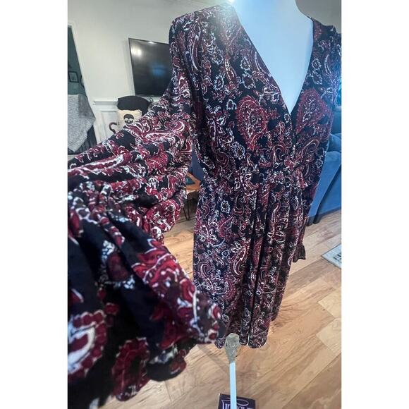 MICHAEL KORS BLOUSEN BLACK AND RED PAISLEY LINED RUFFLED WAIST WOMENS MEDIUM - Picture 8 of 10